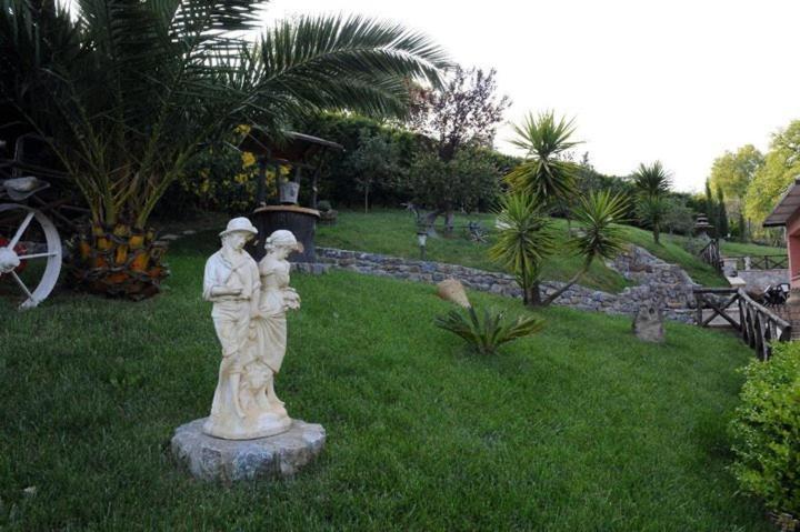 Affittacamere La Casa Nella Prateria Altomonte